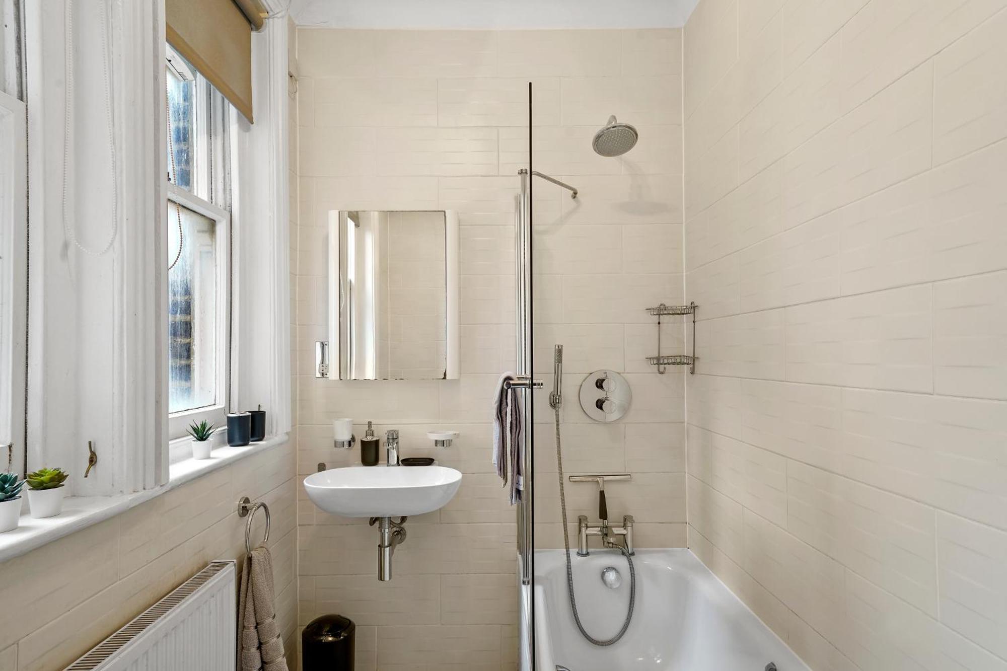 Delightful Flat In London - Sleeps 6 Apartment ภายนอก รูปภาพ